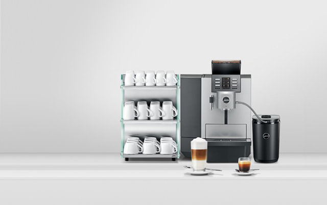 Cafeteras X8 ampliada con máquinas perifericas